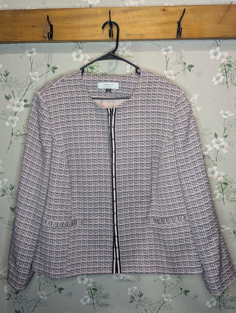 Tahari Pink and Black Tweed Blazer PTP: 25.5, L: 24.5